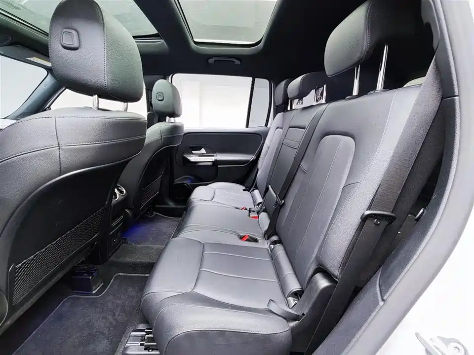 Mercedes-Benz GLB Mercedes-Benz GLB