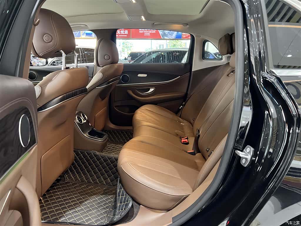 Mercedes-Benz E-Class, 2022 9