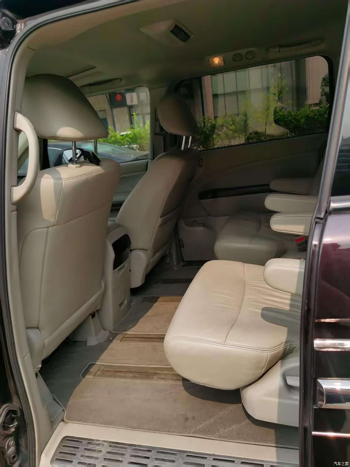 Honda Elysion, 2016 9