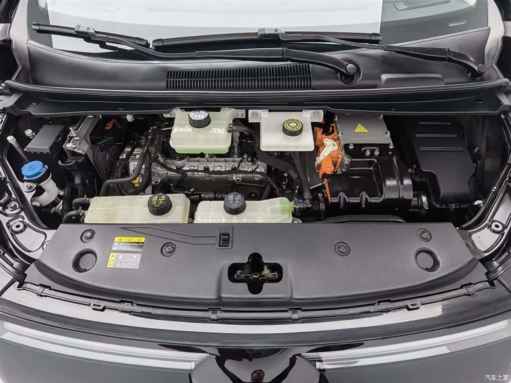 Trumpchi E8, 2024 6