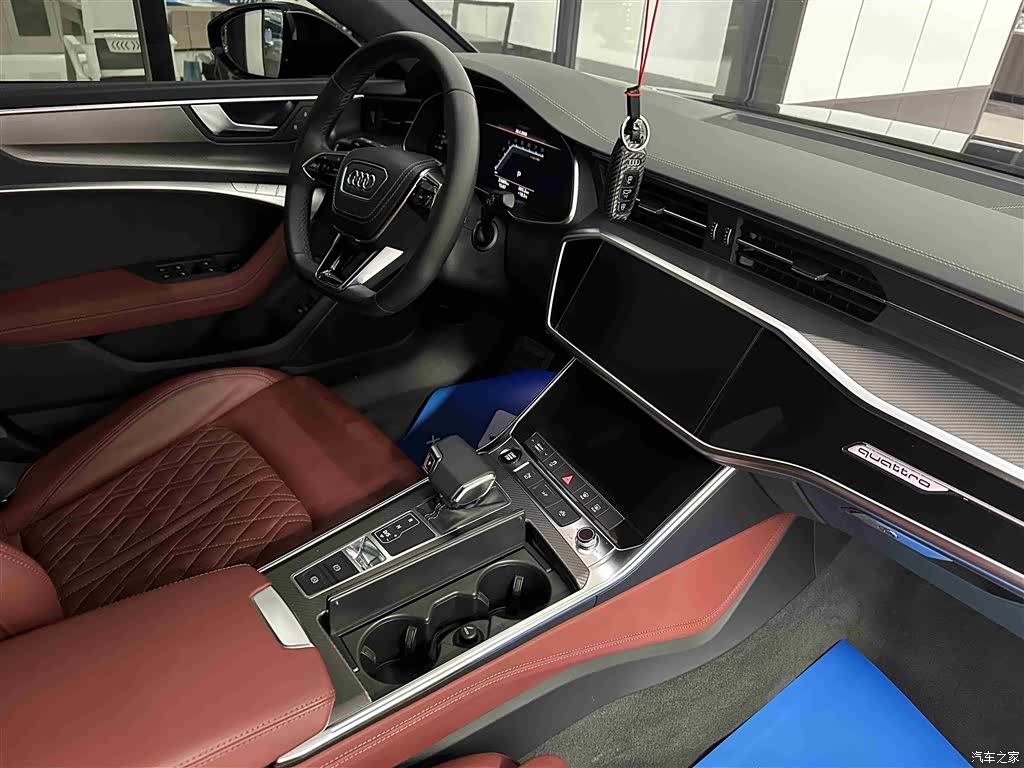 Audi A7L, 2024 18
