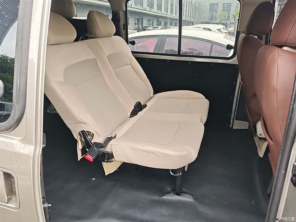 DongFeng M5L, 2022 17