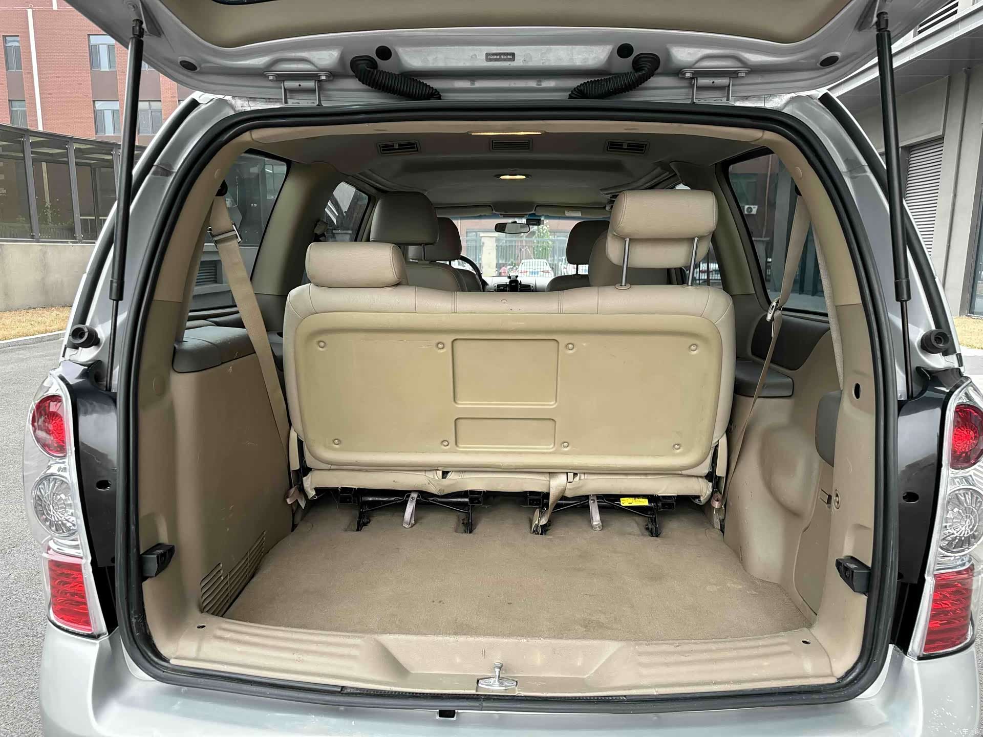 Buick GL8, 2015 7