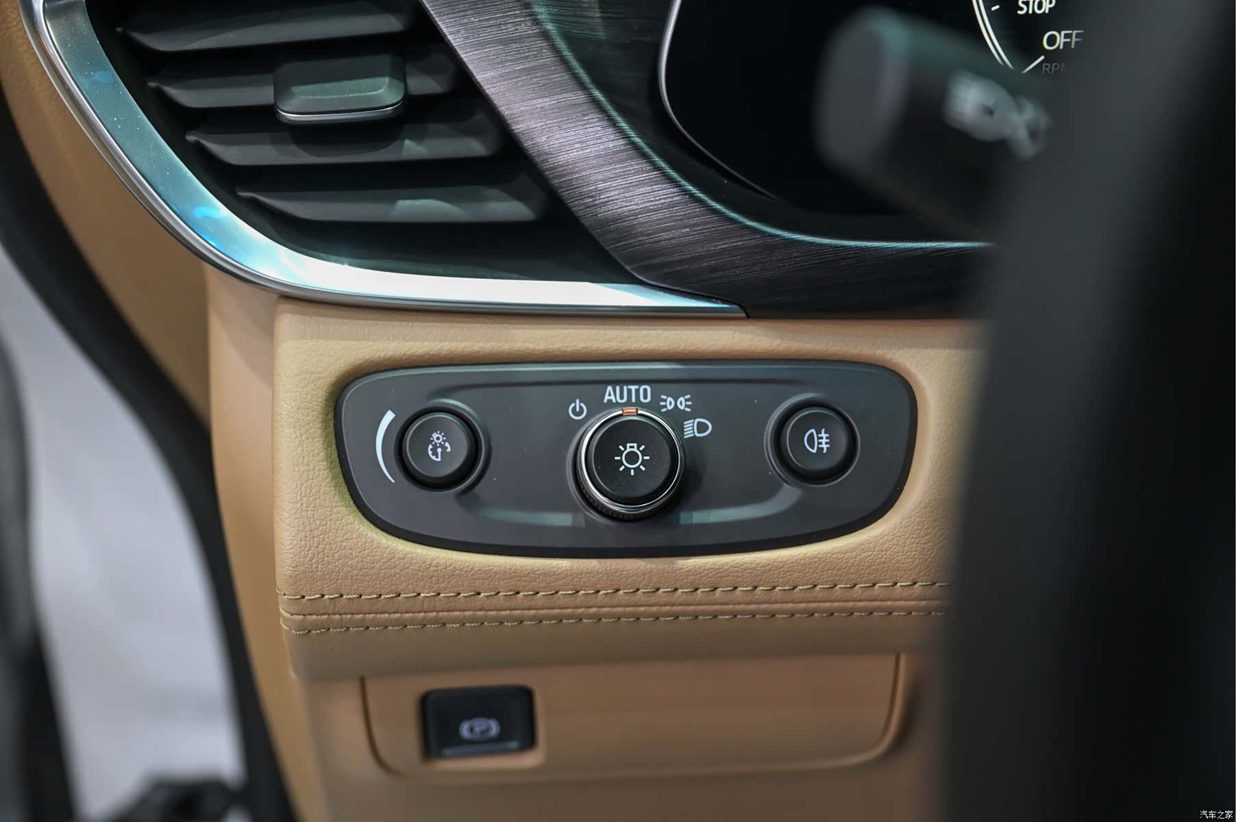 Buick GL8, 2020 15
