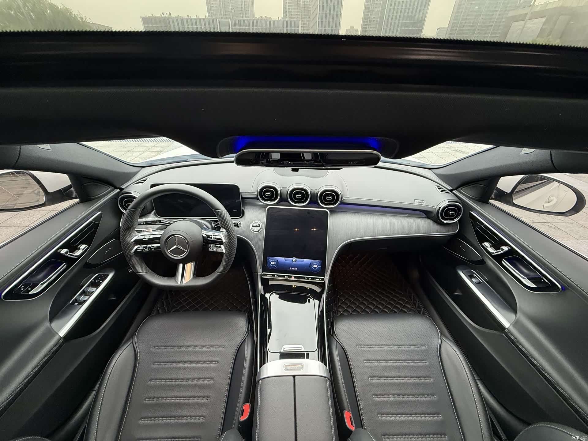 Mercedes-Benz C-Class, 2022 18