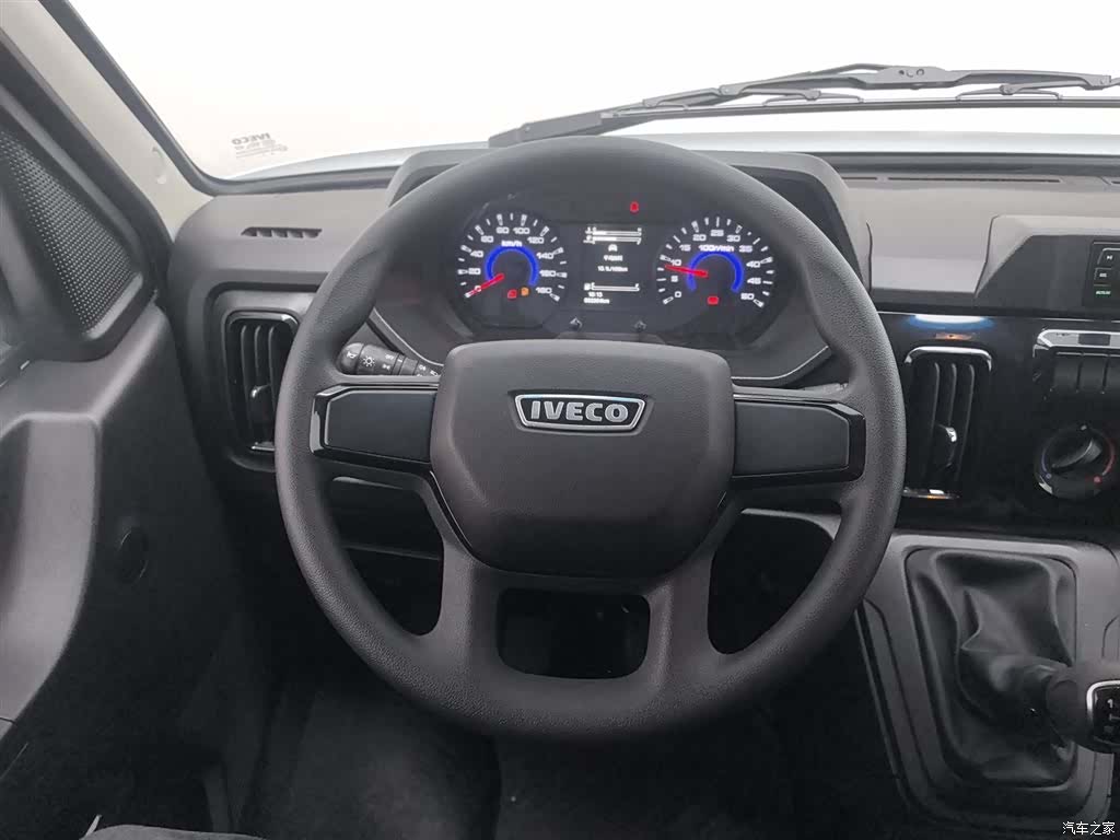 Iveco V35, 2026 11