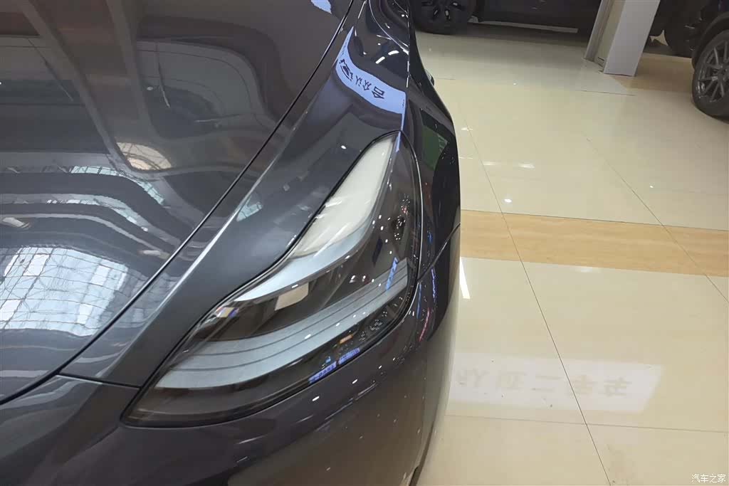 Tesla Model Y, 2024 все фото