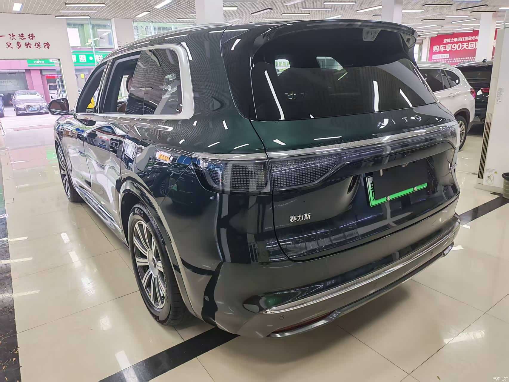 AITO M8, 2025 все фото