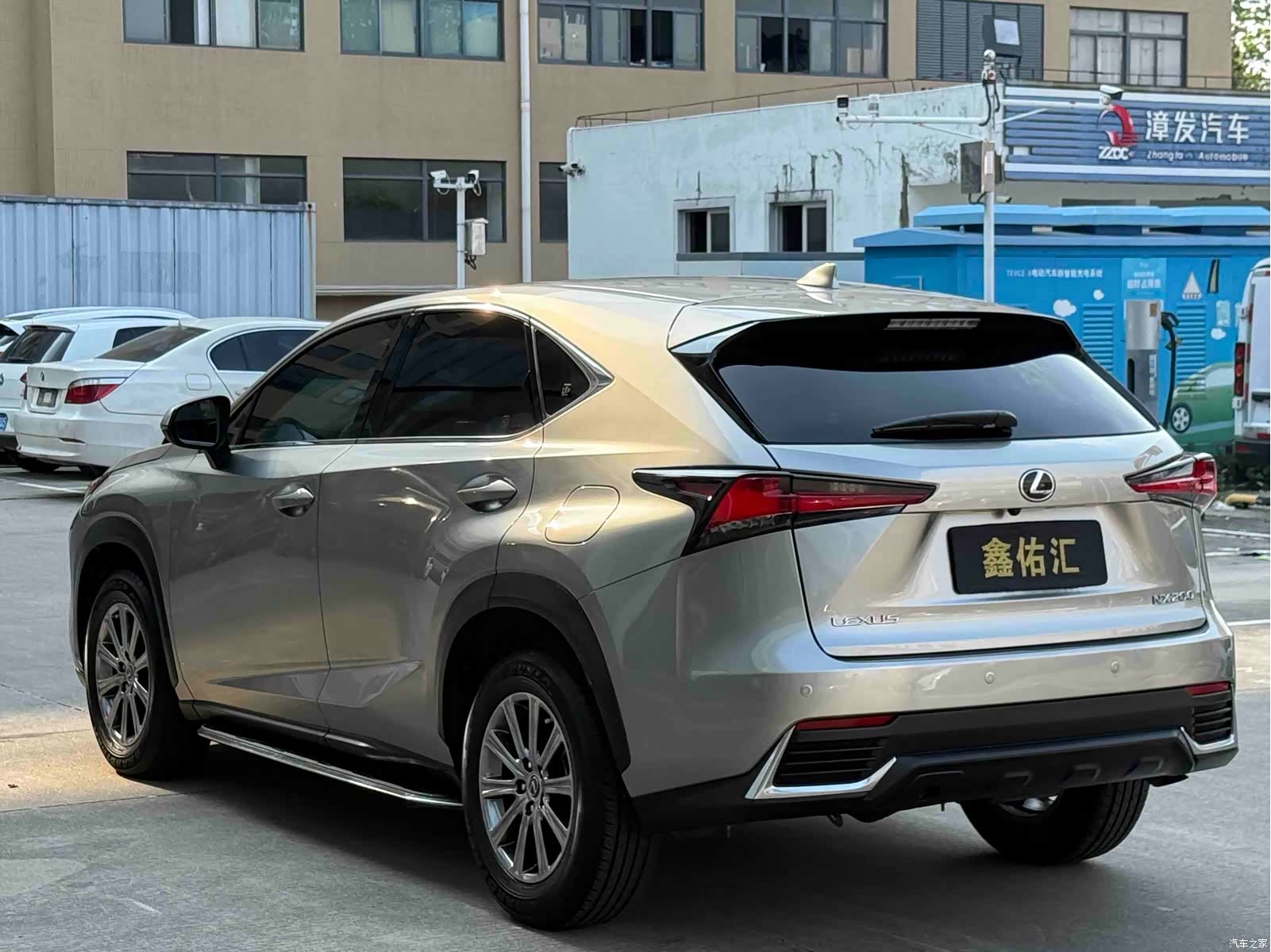 Lexus NX, 2020 8