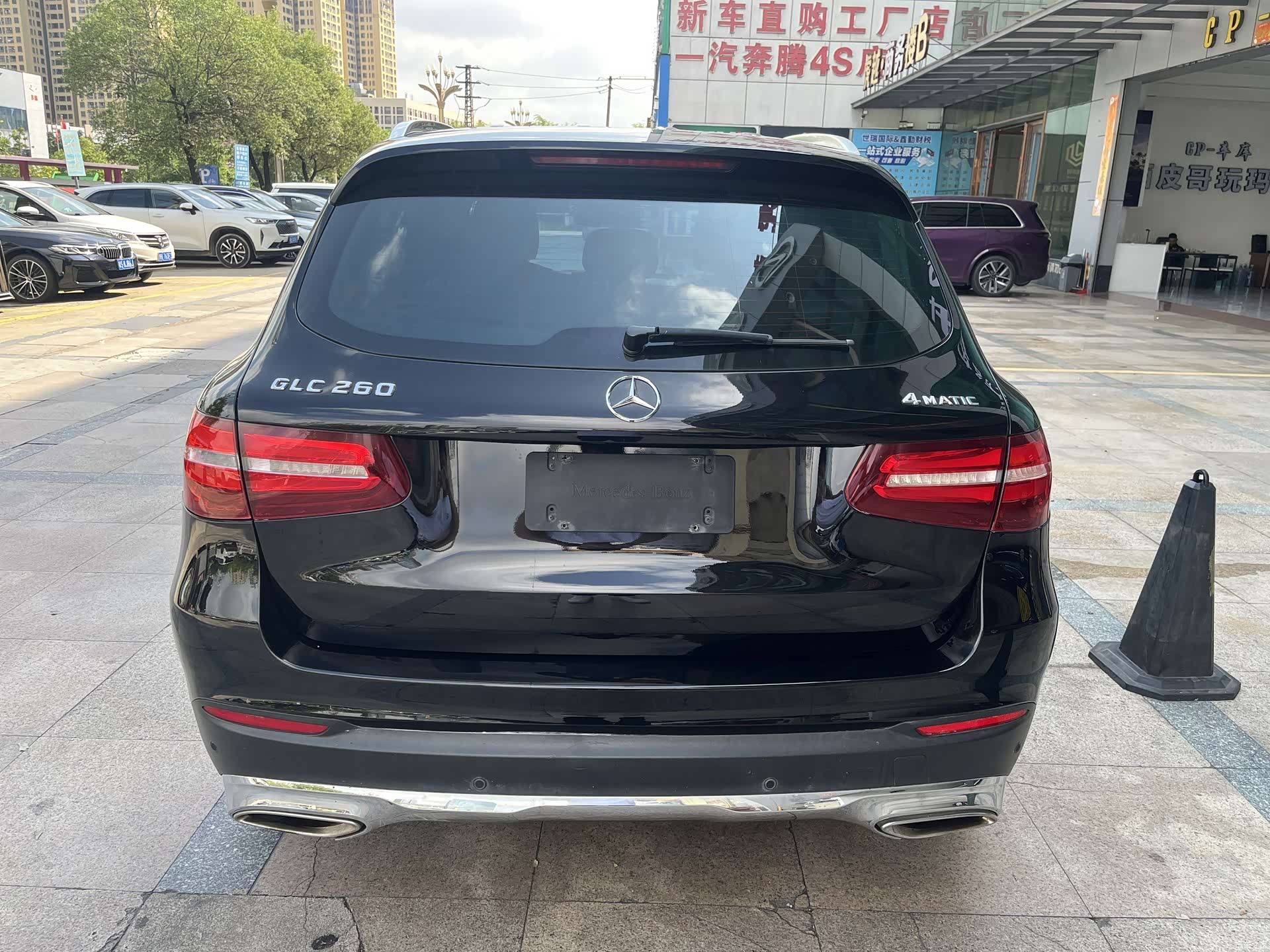Mercedes-Benz GLC, 2016 9