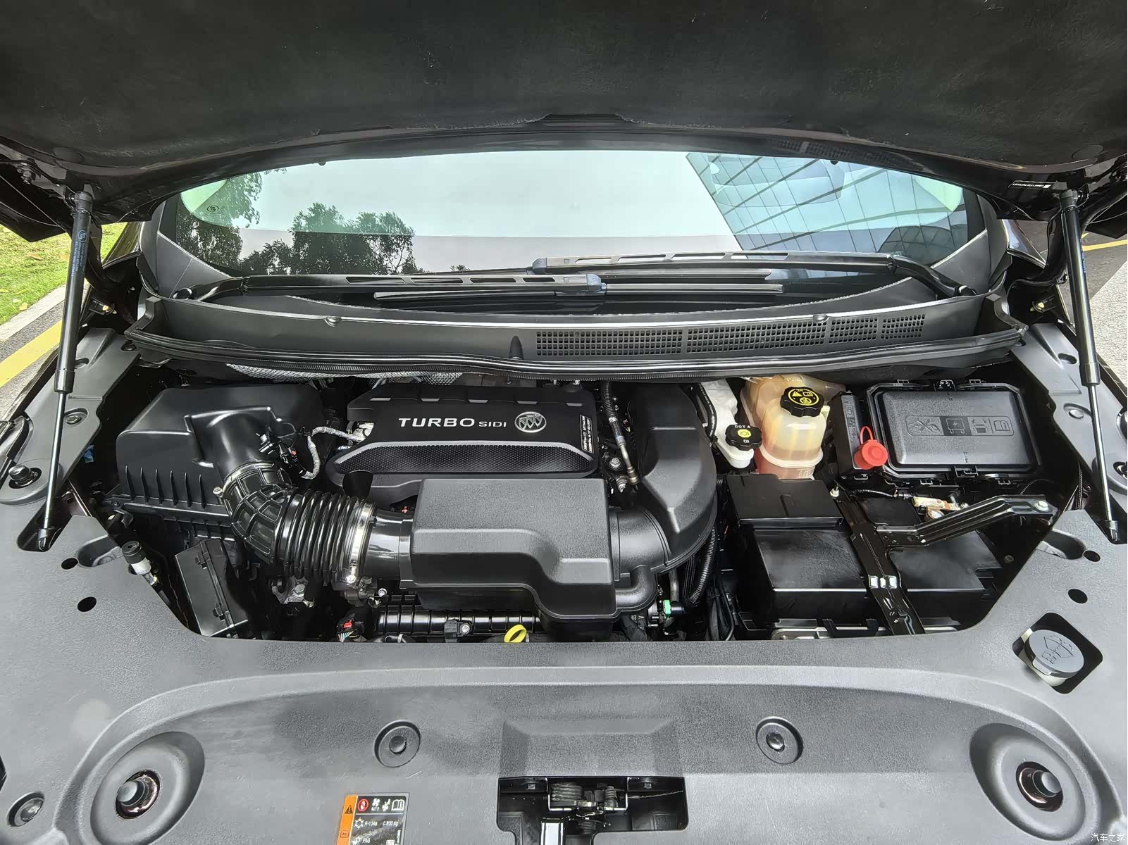 Buick GL8, 2020 21