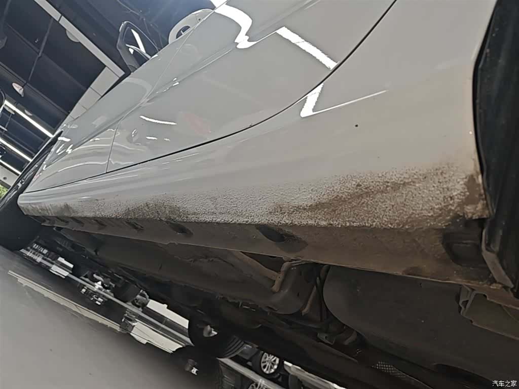 Geely Emgrand, 2025 22