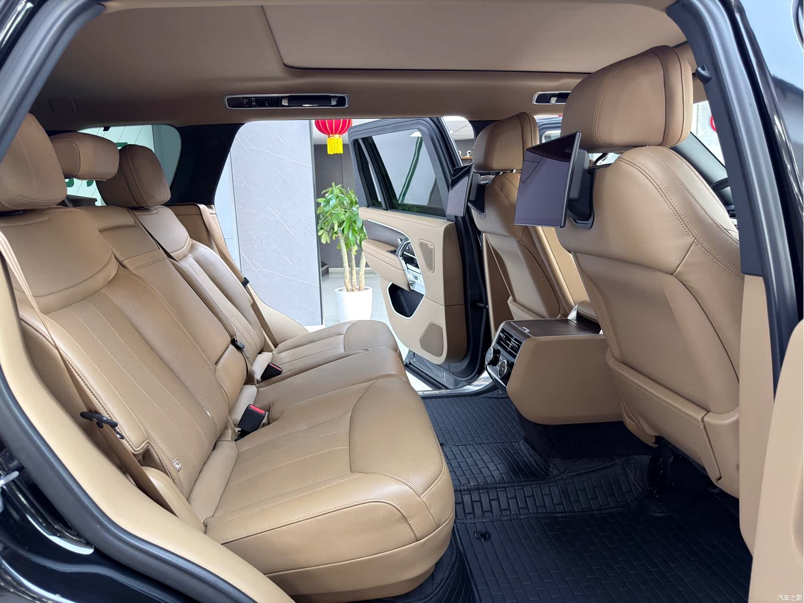 Land Rover Range Rover, 2022 14