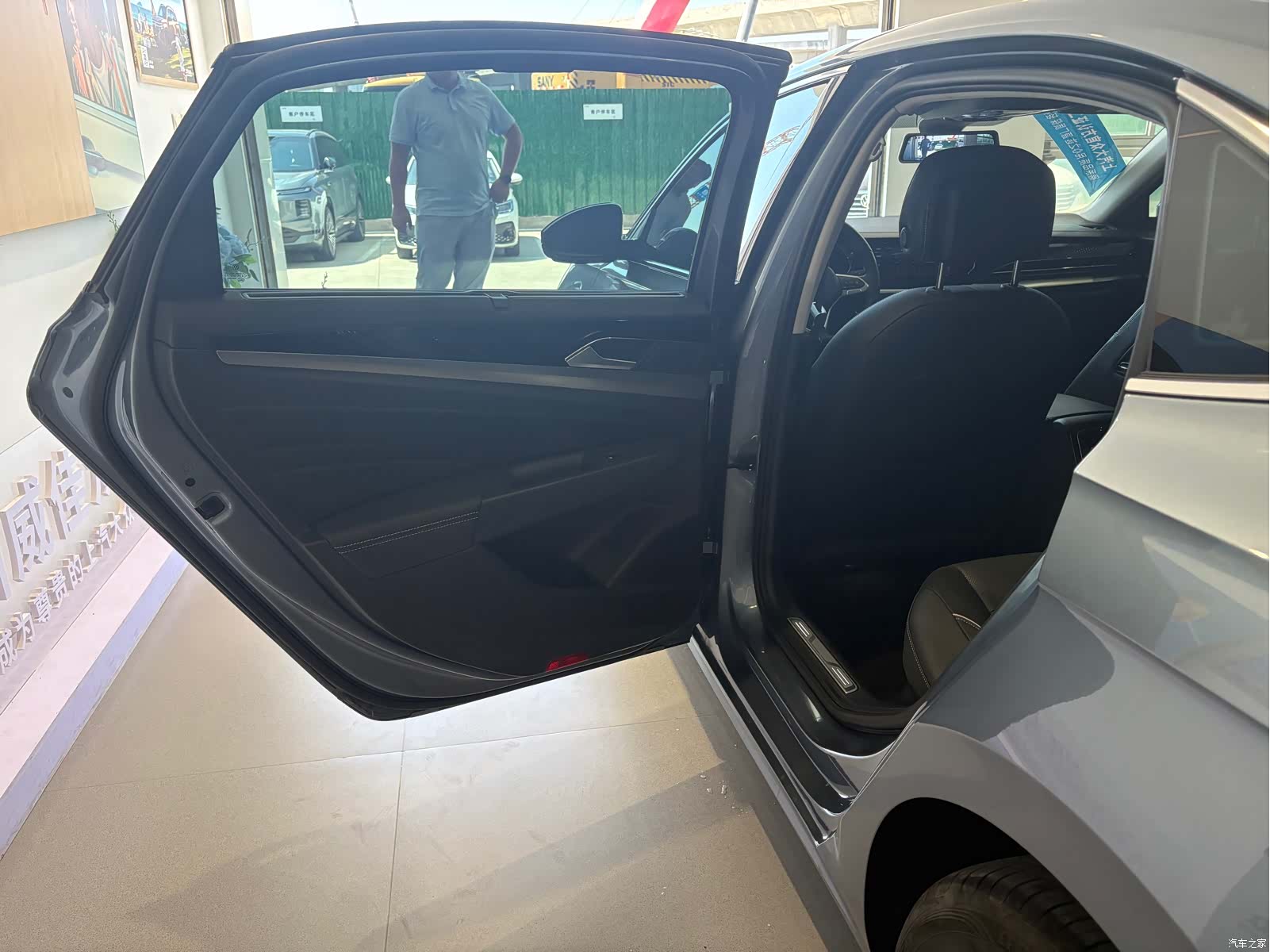 Volkswagen Passat, 2021 12
