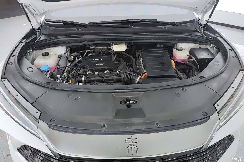 BYD Song, 2025 10