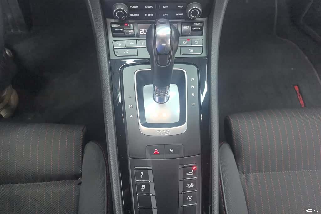 Porsche Cayman, 2020 16