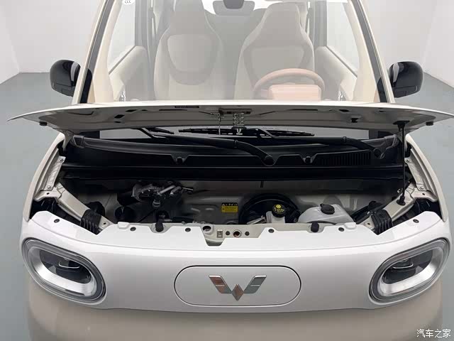 Wuling MINIEV, 2026 12