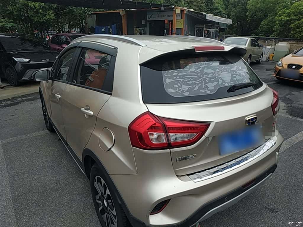 Geely X3, 2018 все фото
