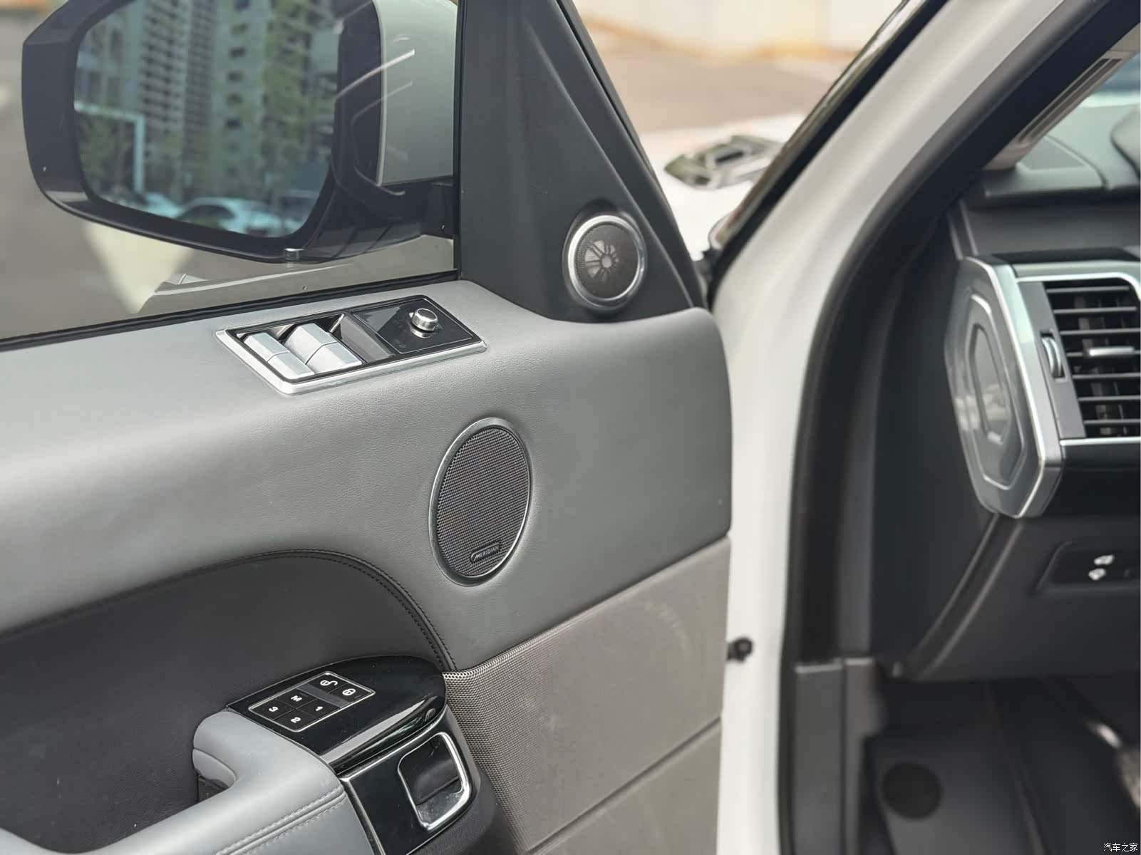 Land Rover Range Rover, 2013 9