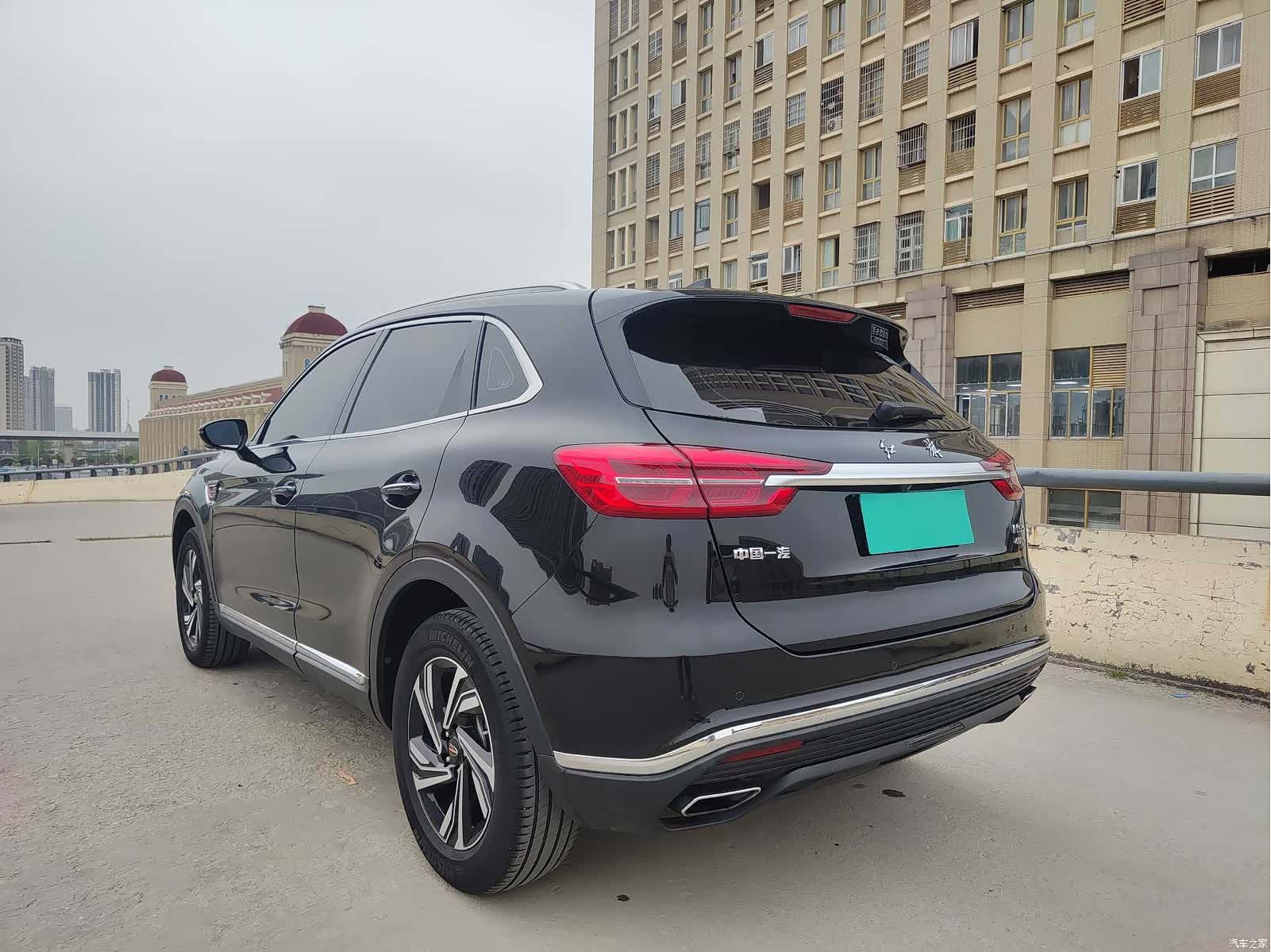 Hongqi HS5, 2022 все фото