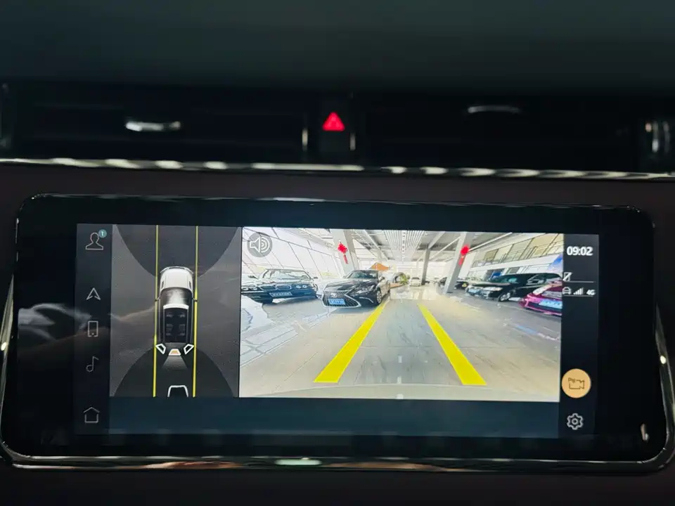 Land Rover Range Rover Aurora