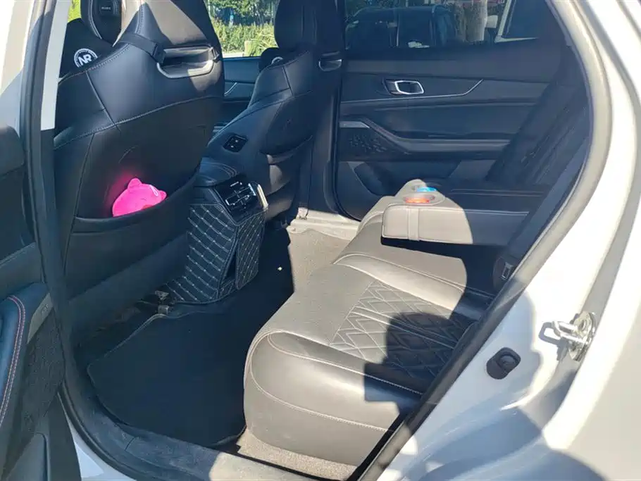 Changan UNI-K Smart iDD