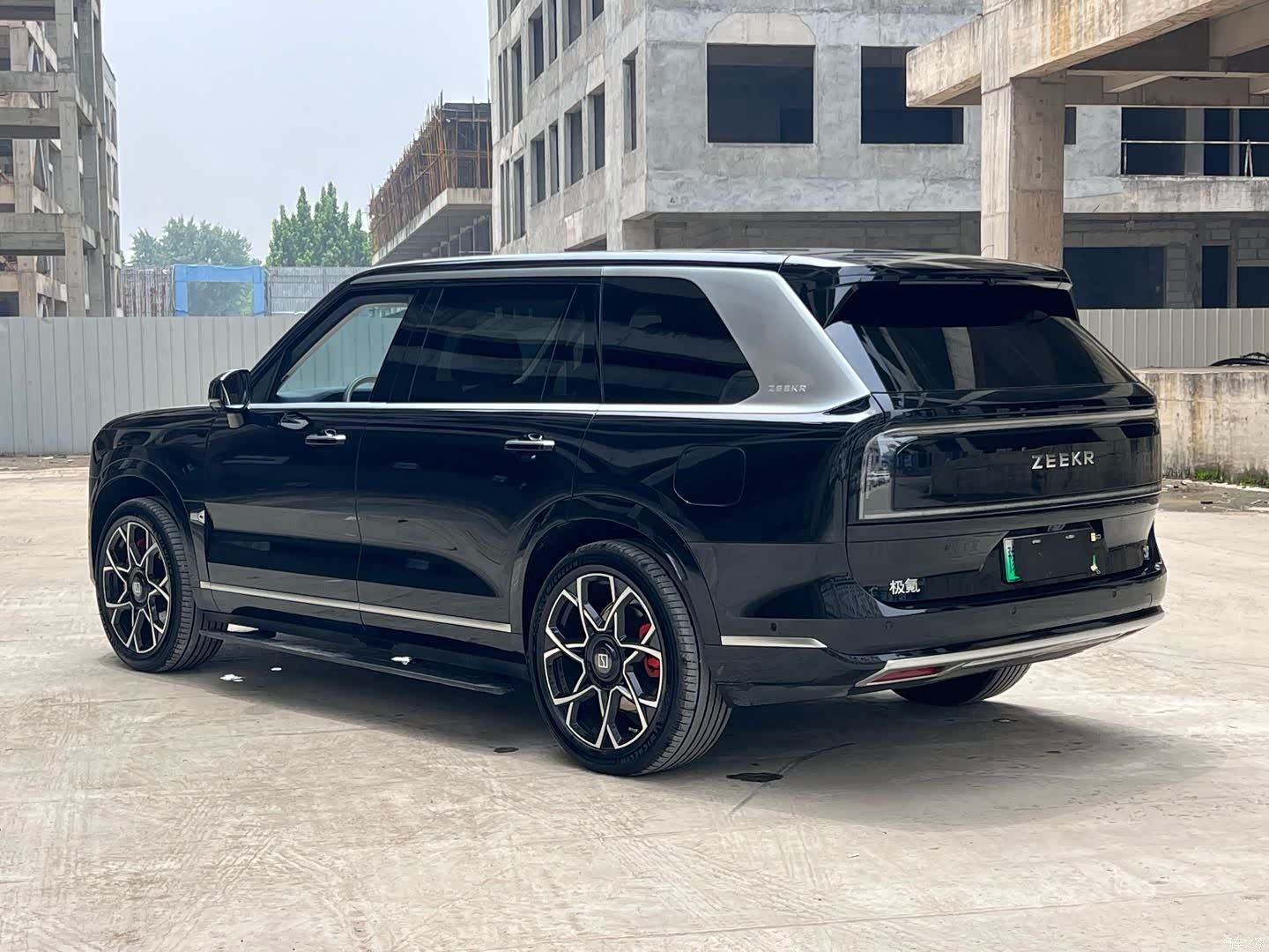Zeekr X, 2025 9