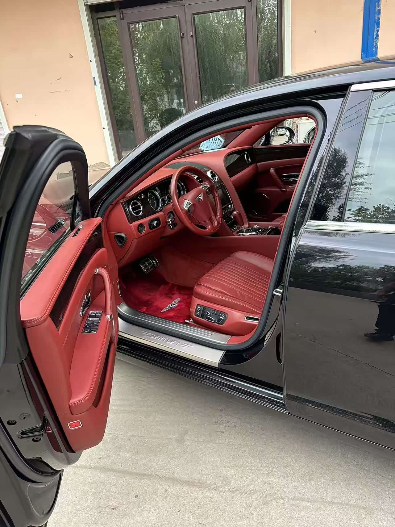 Bentley Flying Spur, 2018 все фото