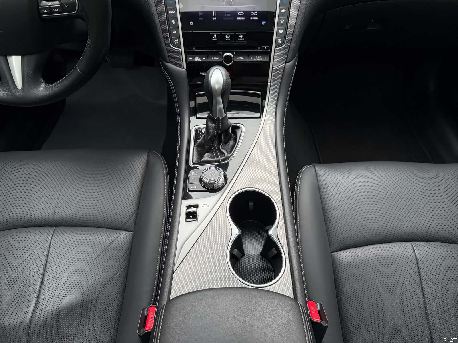 Infiniti Q50L, 2017 12