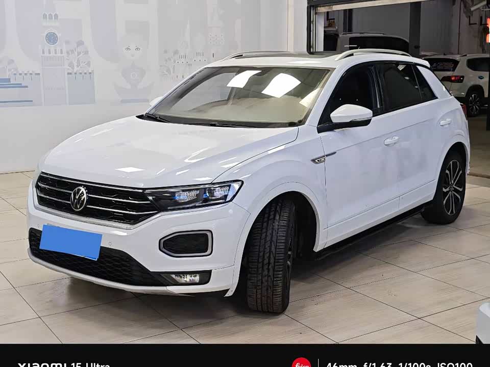 Volkswagen T-ROC exploring Songs