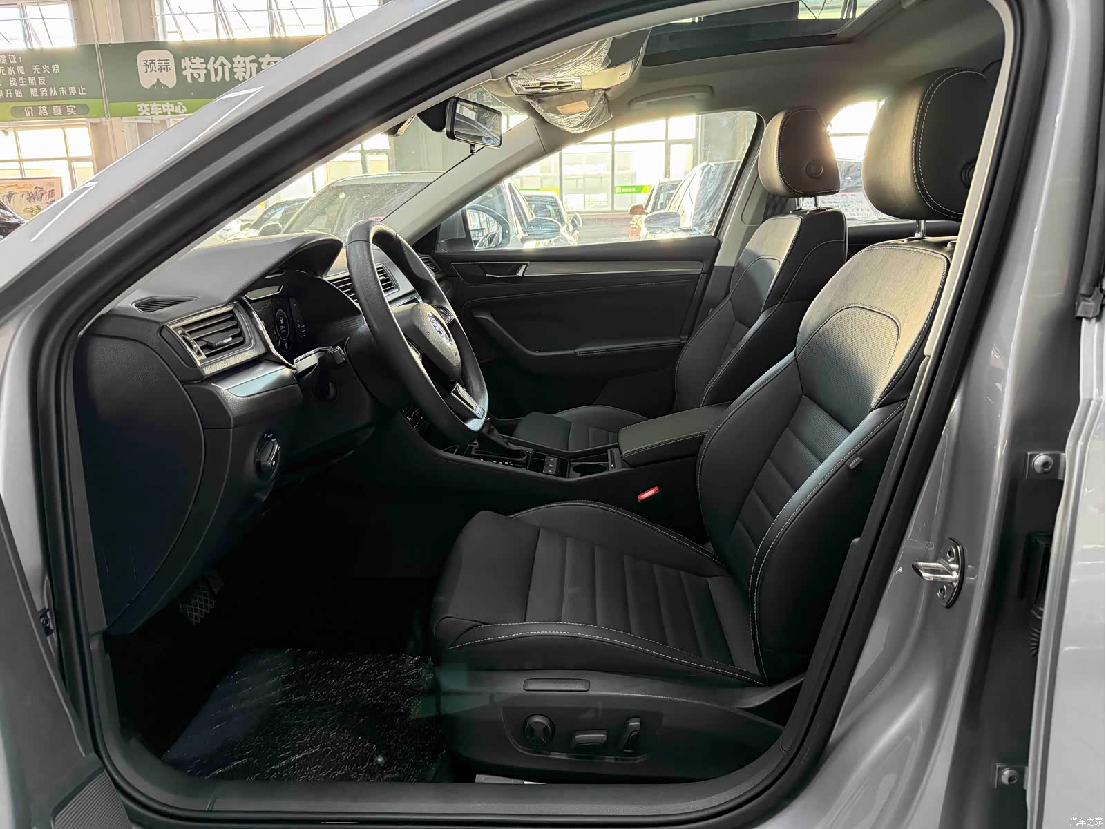 Skoda Superb, 2024 8