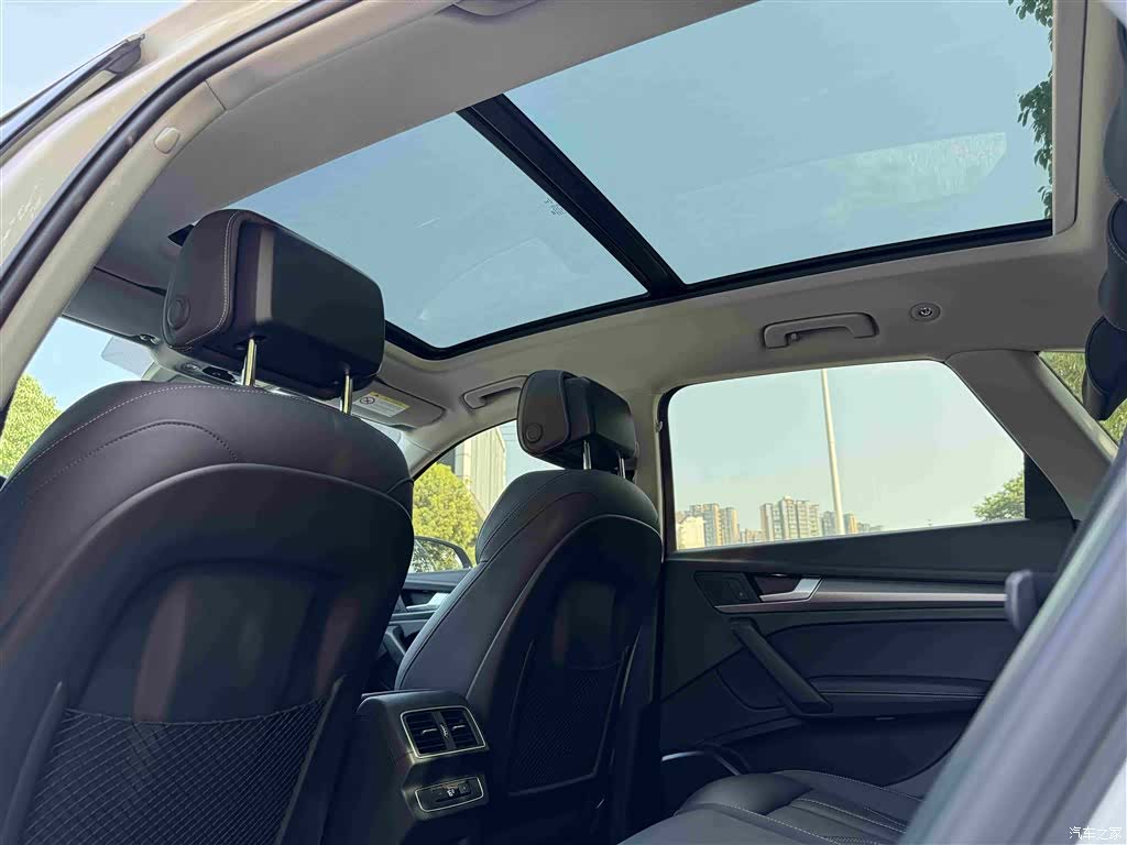Audi Q5L, 2022 27