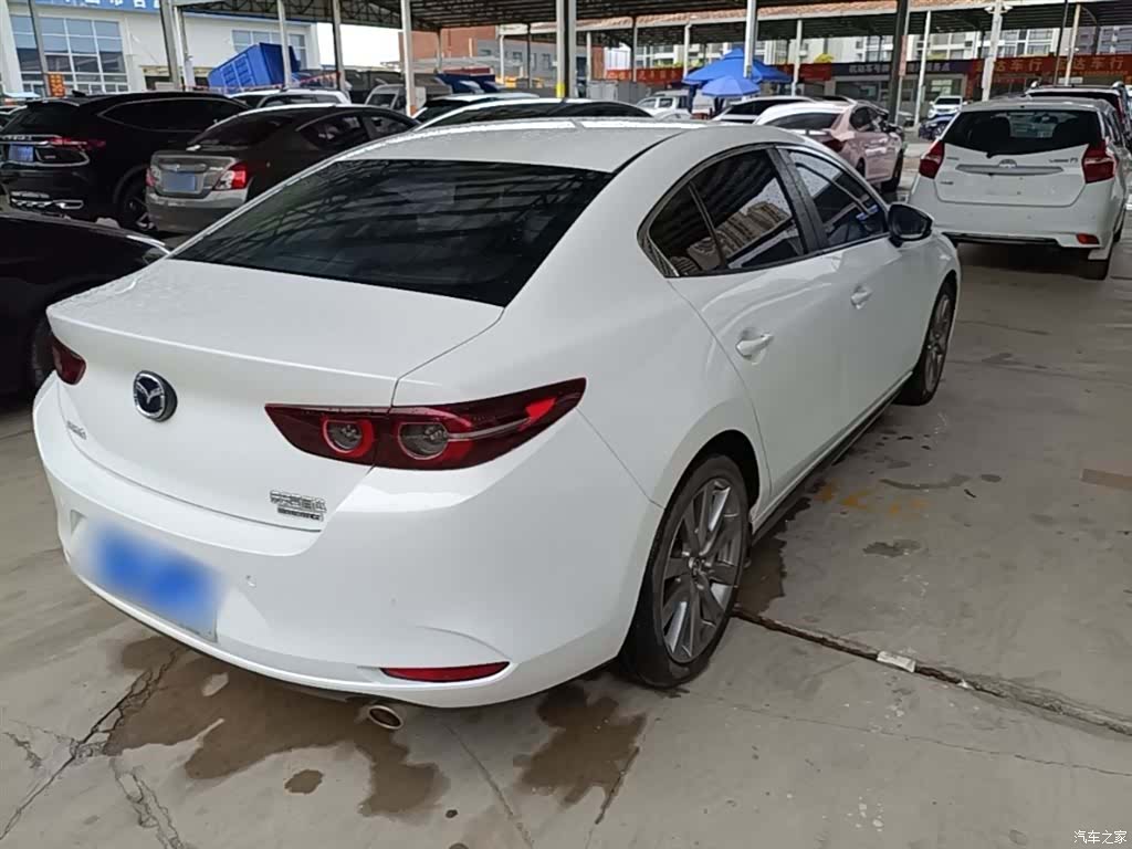 Mazda Mazda3, 2022 7