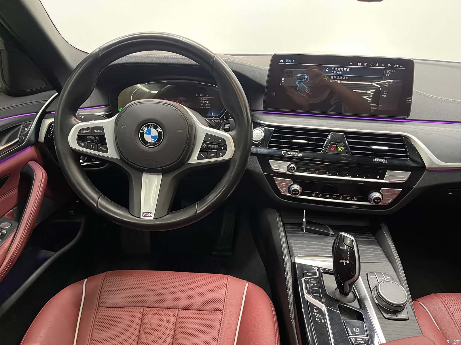 BMW 5 Series, 2021 все фото
