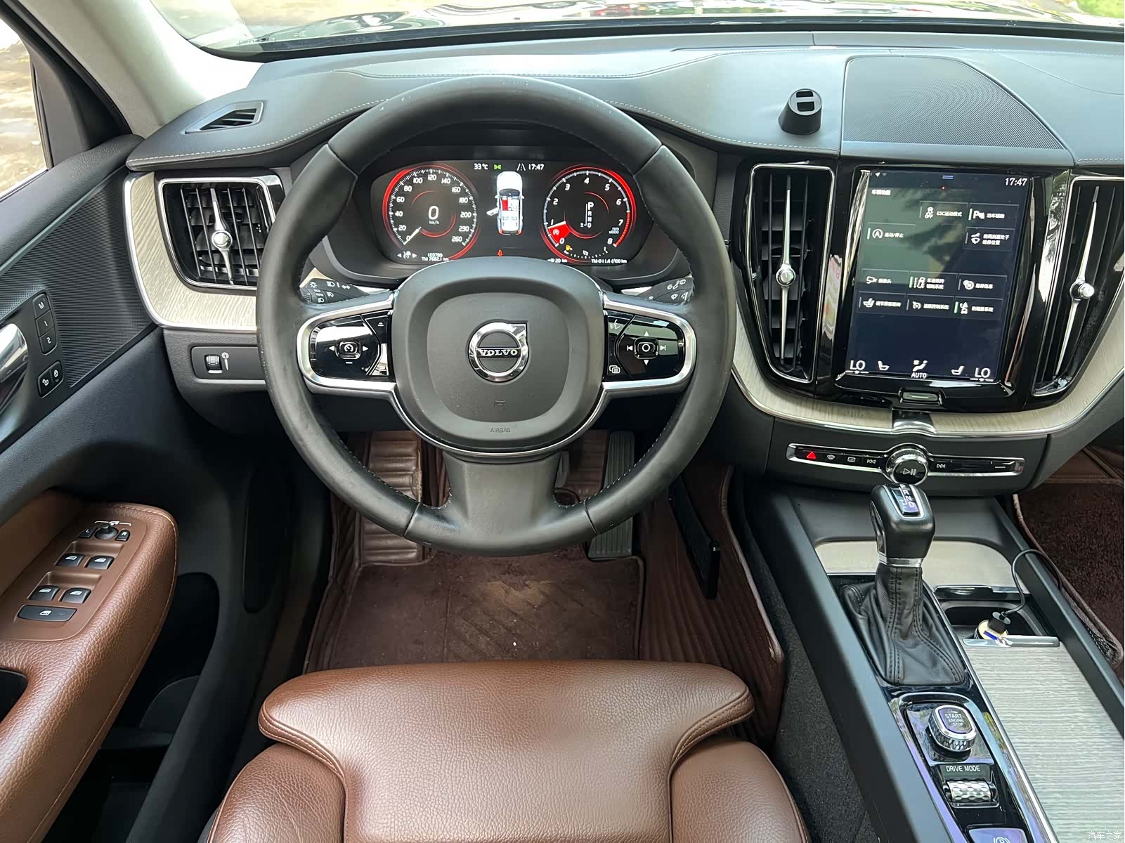 Volvo XC60, 2019 13