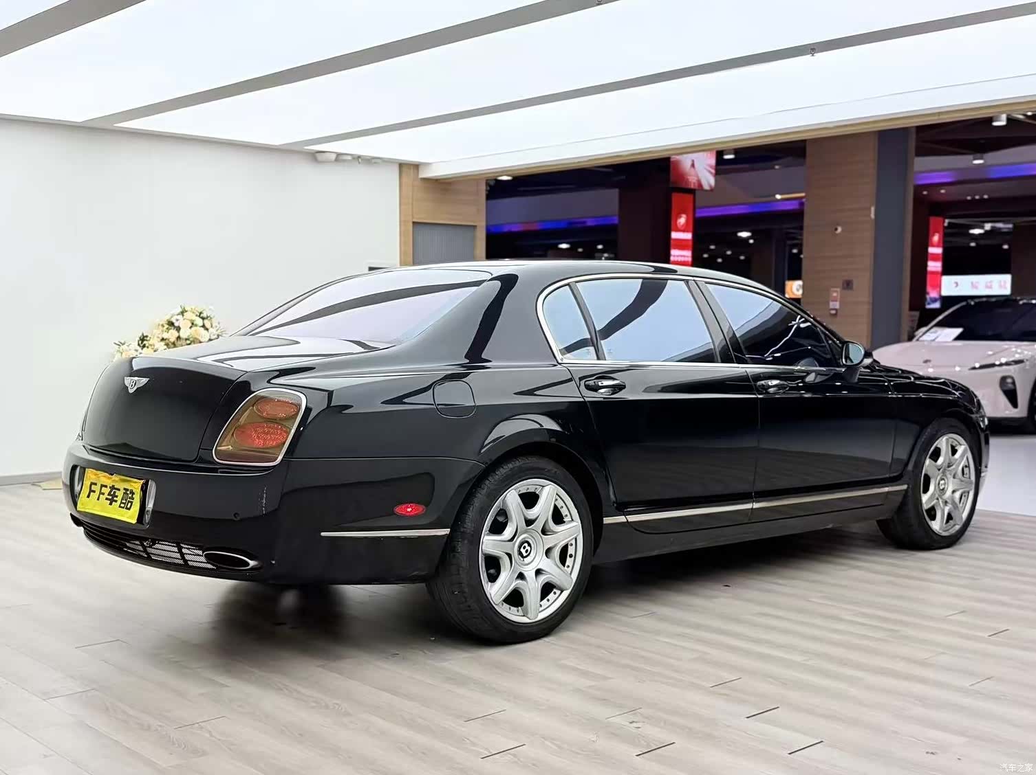 Bentley Flying Spur, 2009 3