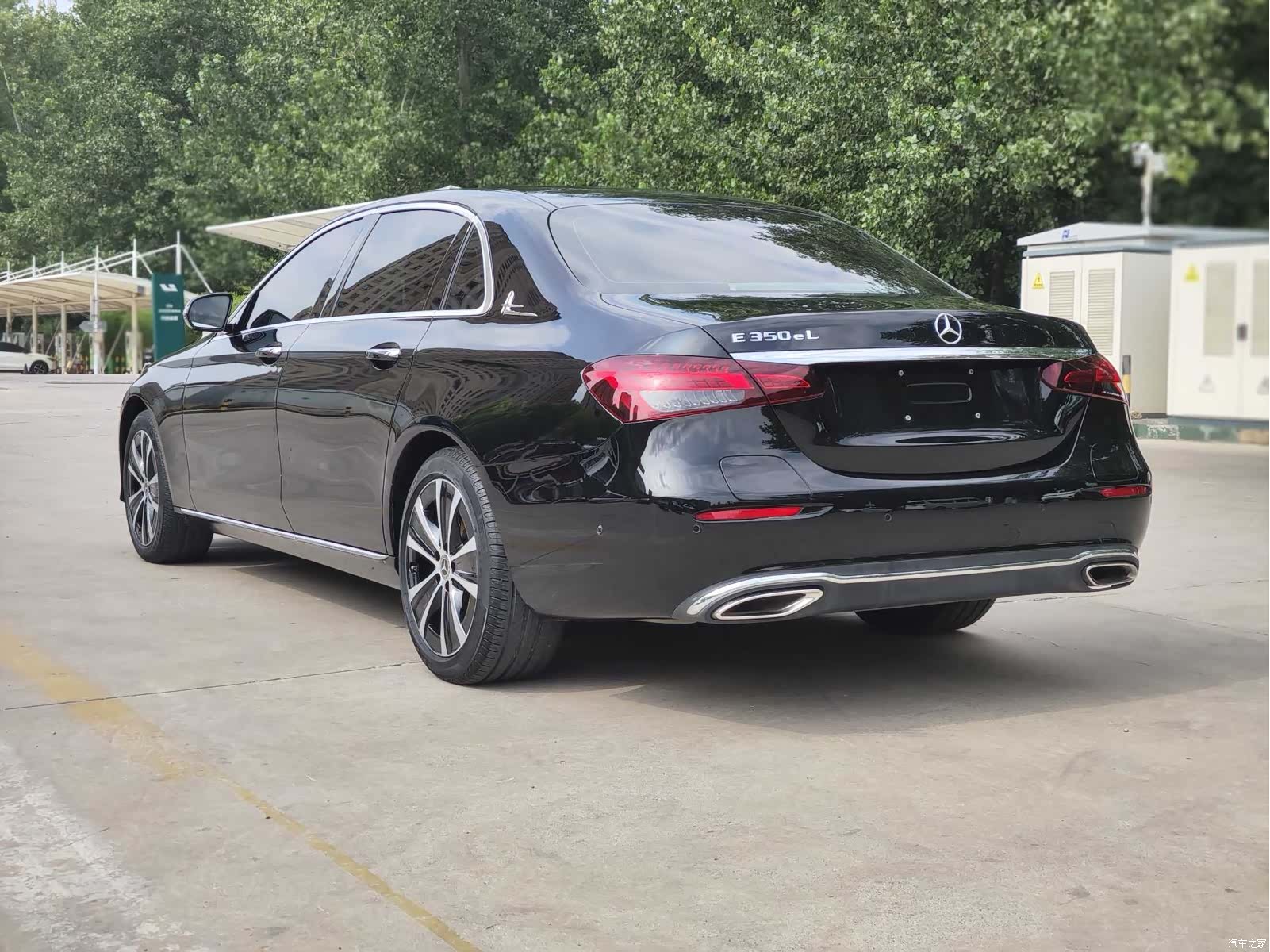 Mercedes-Benz E-Class, 2022 15