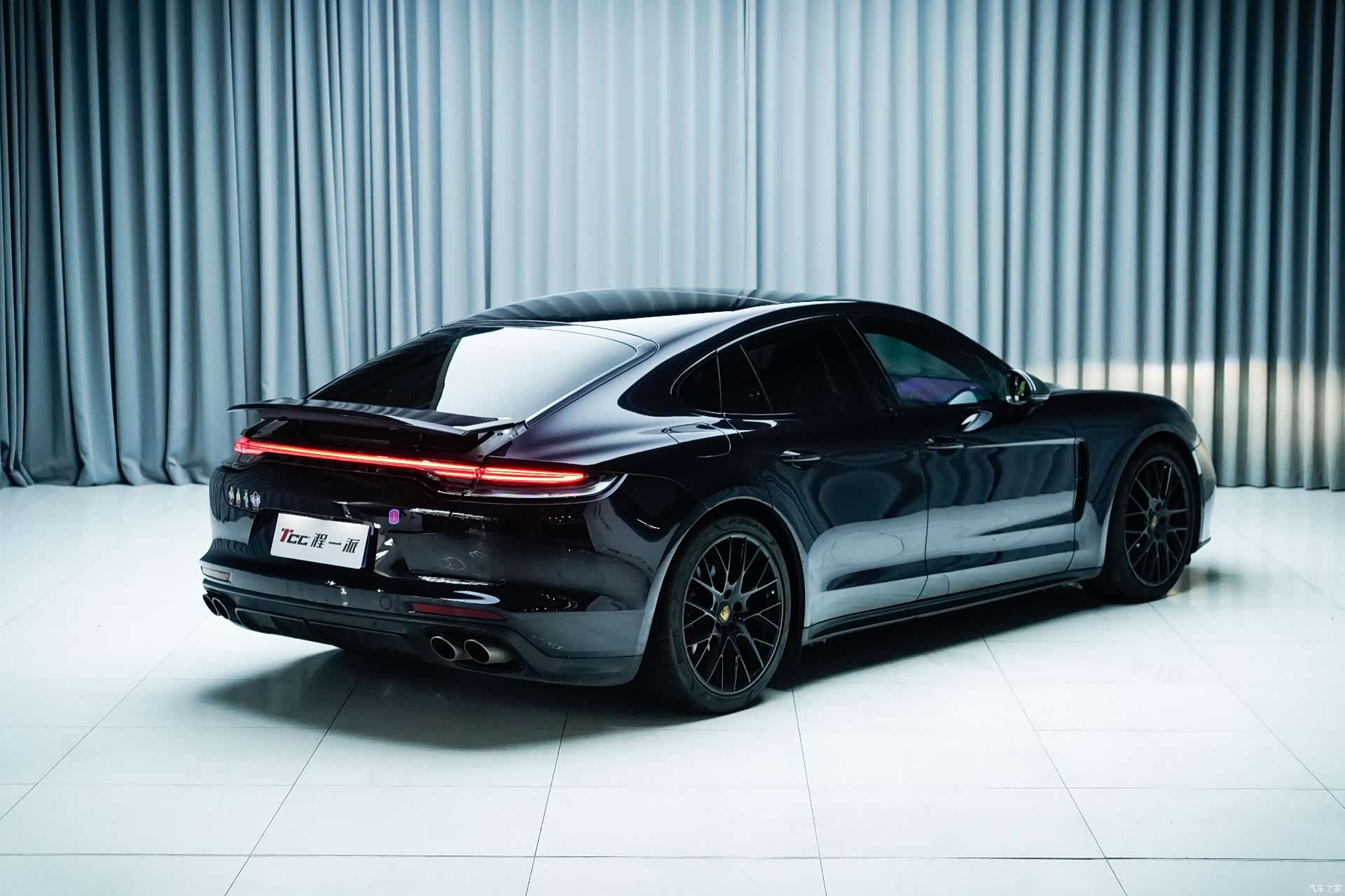 Porsche Panamera, 2022 6
