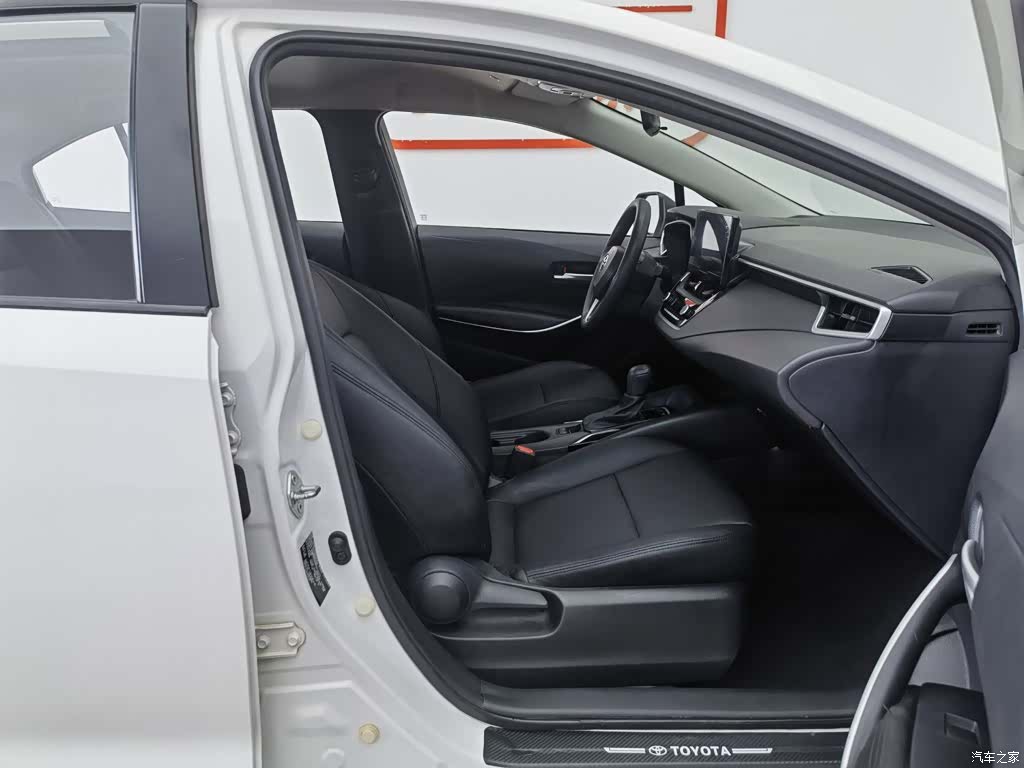Toyota Corolla, 2023 23