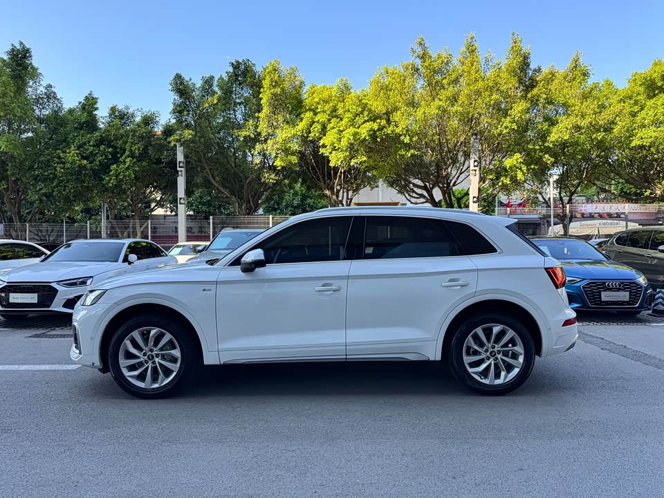 Audi Q5L Audi Q5L