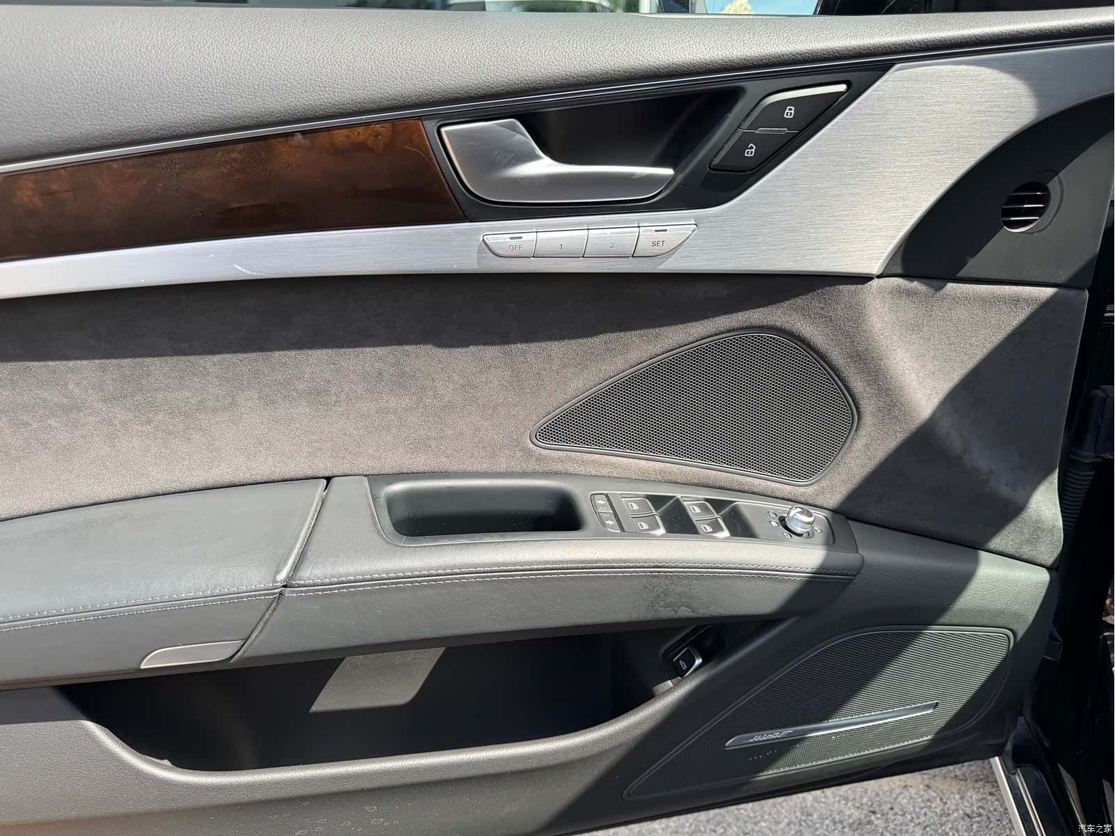 Audi A8L, 2014 11