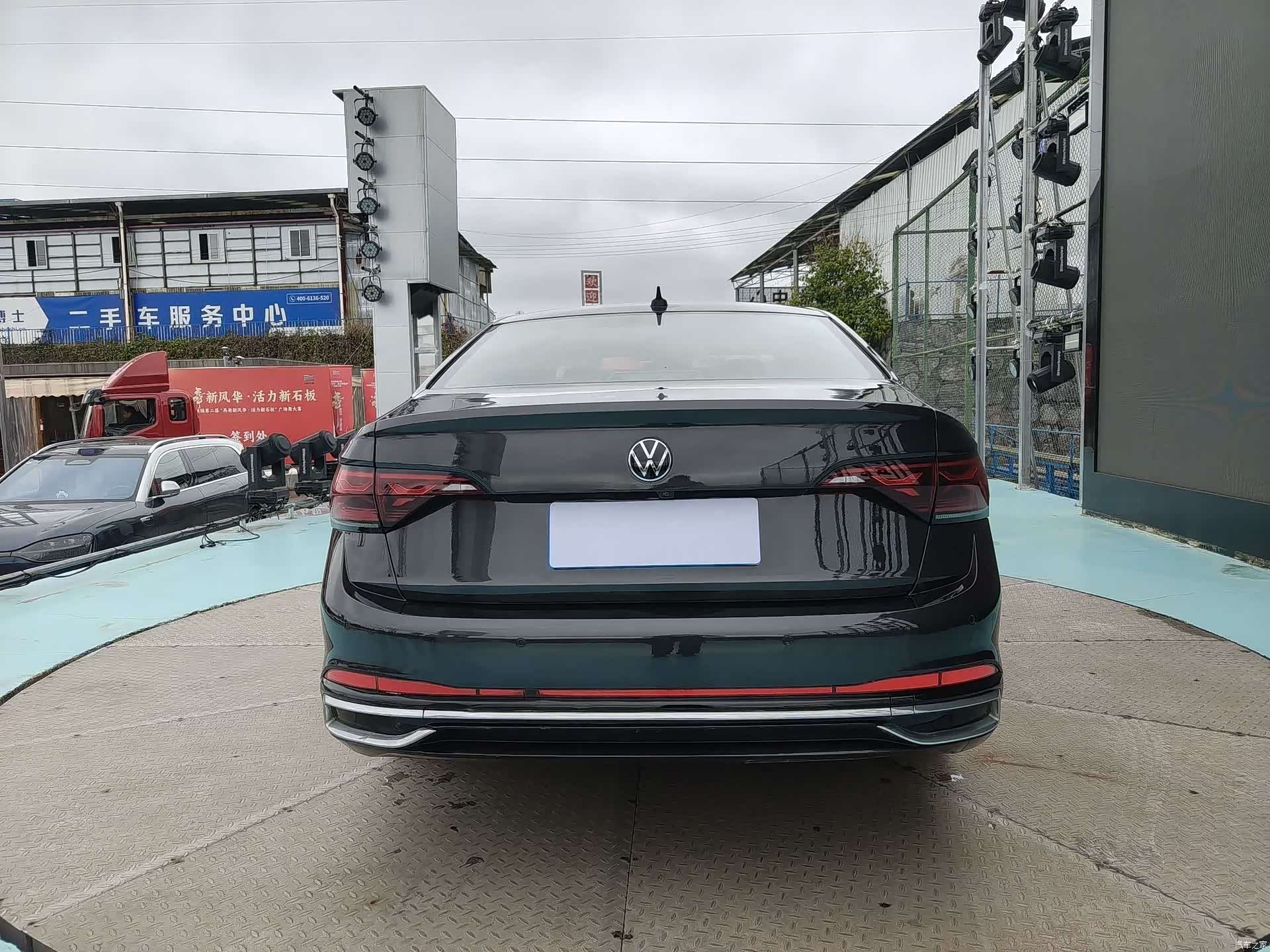 Volkswagen Sagitar, 2023 12