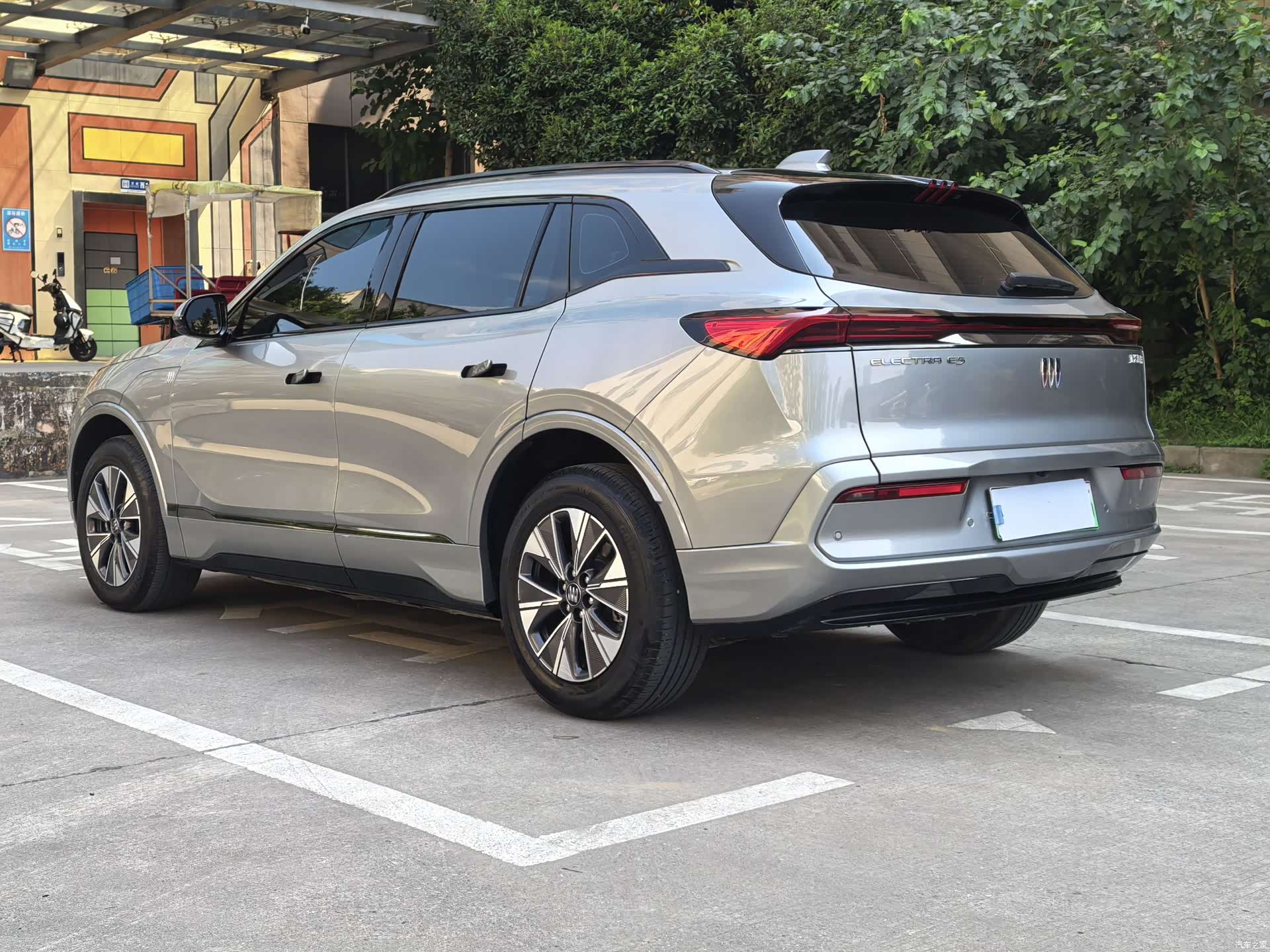 Buick E5, 2025 17