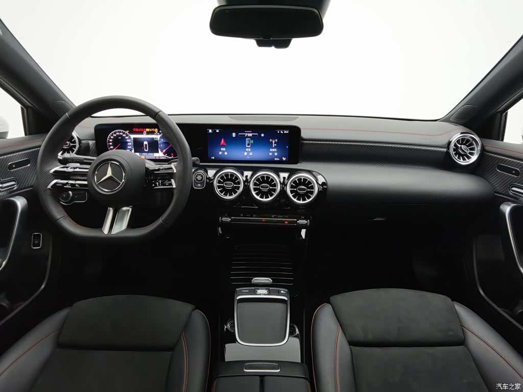 Mercedes-Benz A-Class, 2025 все фото
