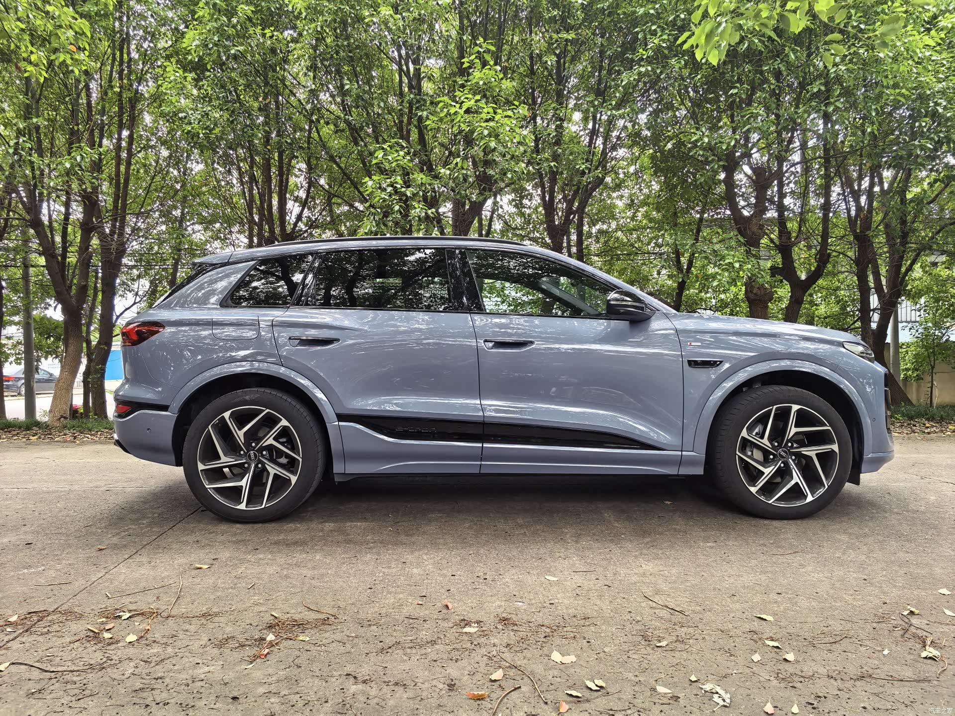 Audi e-tron, 2025 3