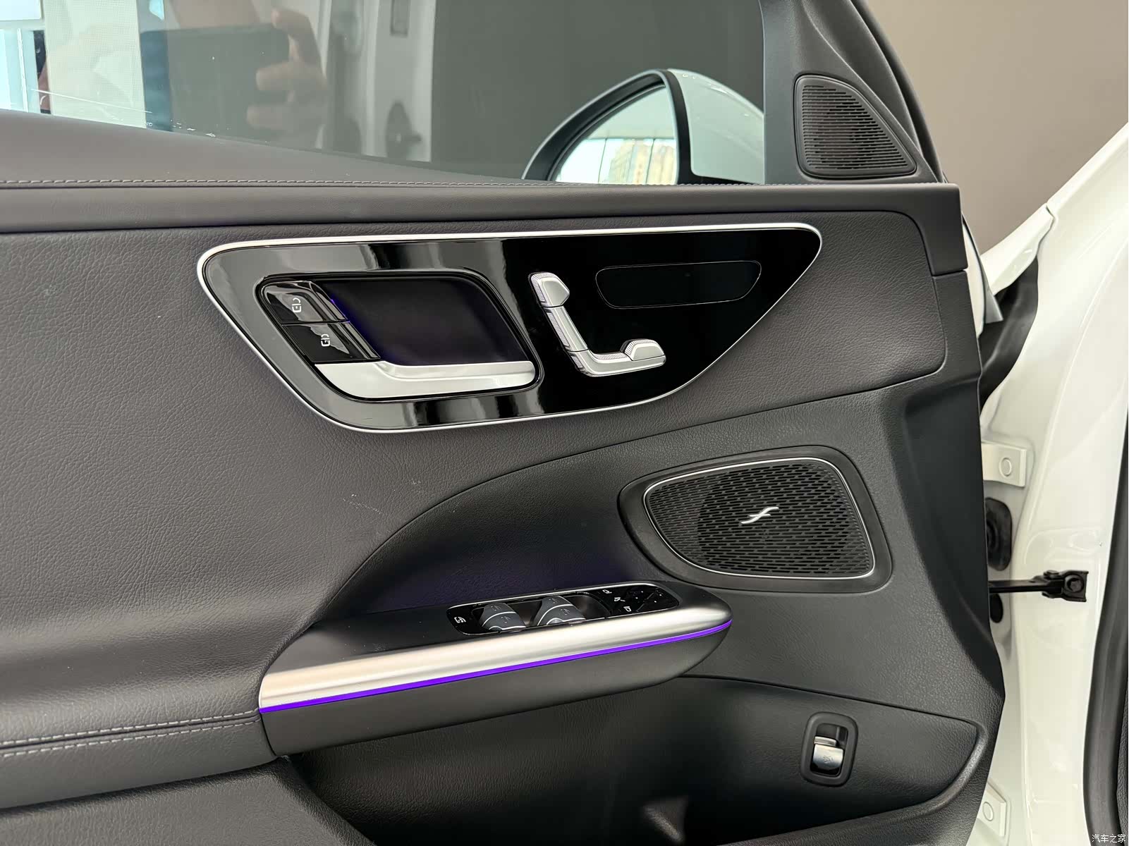 Mercedes-Benz C-Class, 2022 14