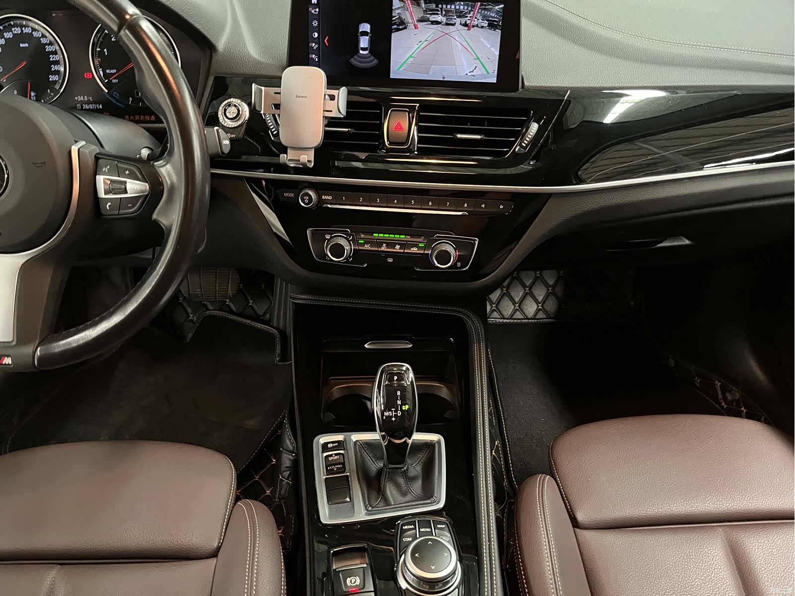 BMW 1 Series, 2021 11