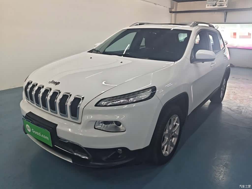 Jeep Cherokee, 2018 1