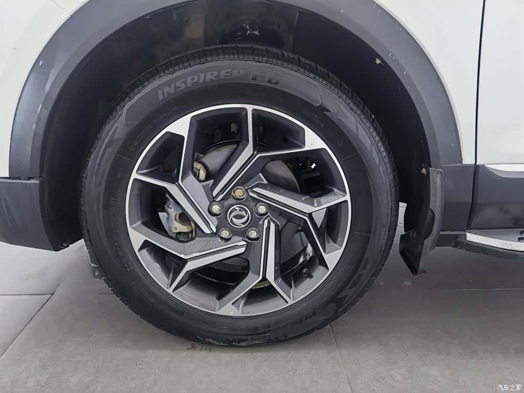 DongFeng AX7, 2019 17