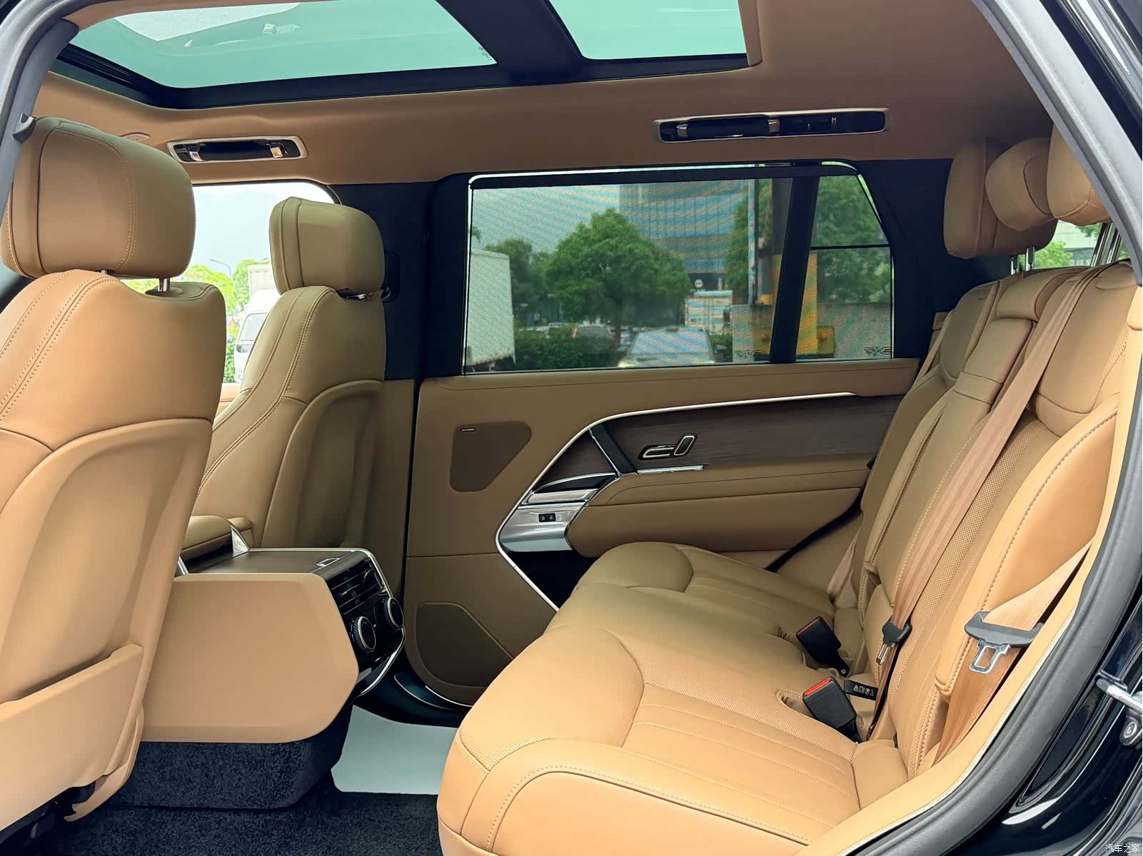 Land Rover Range Rover, 2026 7